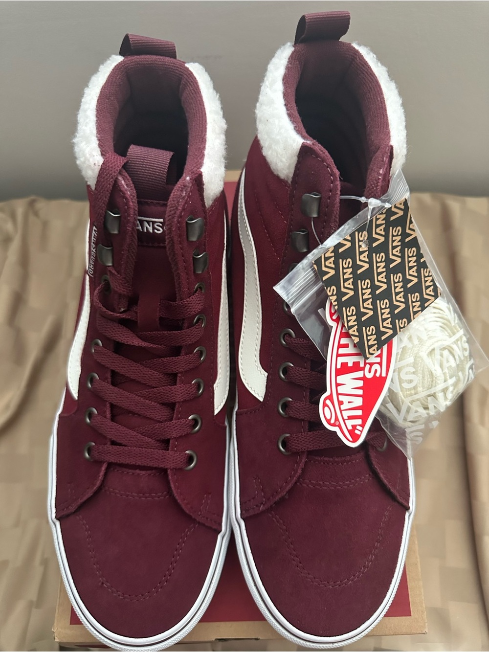 Vans Filmore HI Vansgu High-Top Women Sneakers with Sherpa Collar NIB Sz 10